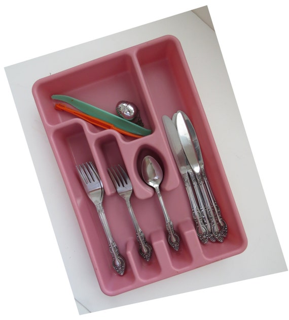 Items similar to Pink Silverware Cutlery Tray by Rubbermaid - Plastic ...