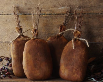 Primitve Grungy Pumpkin Fall Bowl Fillers/Tucks - Set of 4