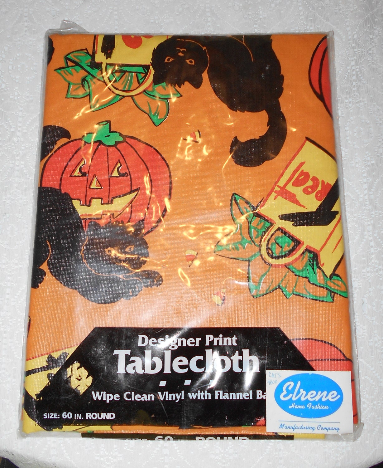 Vintage Vinyl HALLOWEEN TABLECLOTH 60 inch Round Flannel