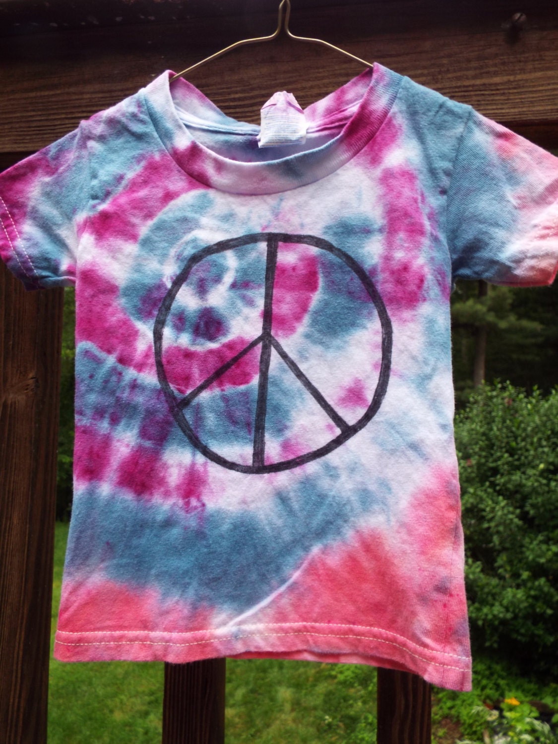 tie dye peace sign tshirt