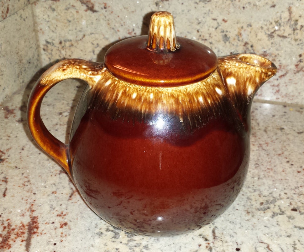 Vintage Hull Pottery Tea Pot Brown Drip Glaze 1950s D2792