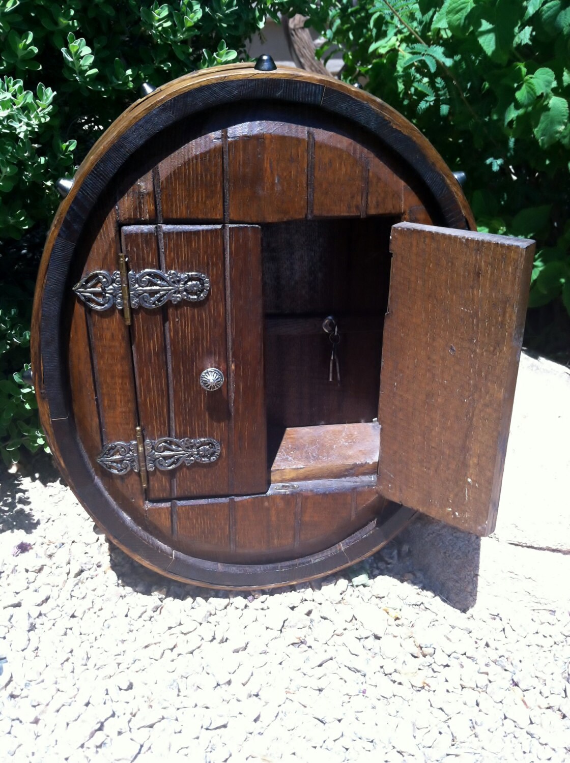 Key Holder For Wall, Rustic Key Holder, Wine Barrel Key Holder Haute