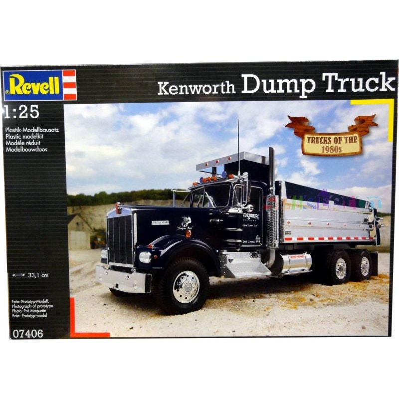 Revell Kenworth W900 Dump Truck 125 Model Truck by gewelsngems