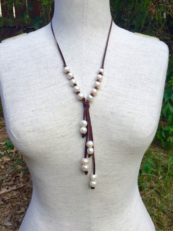 Genuine freshwater pearl and leather necklace pearl and