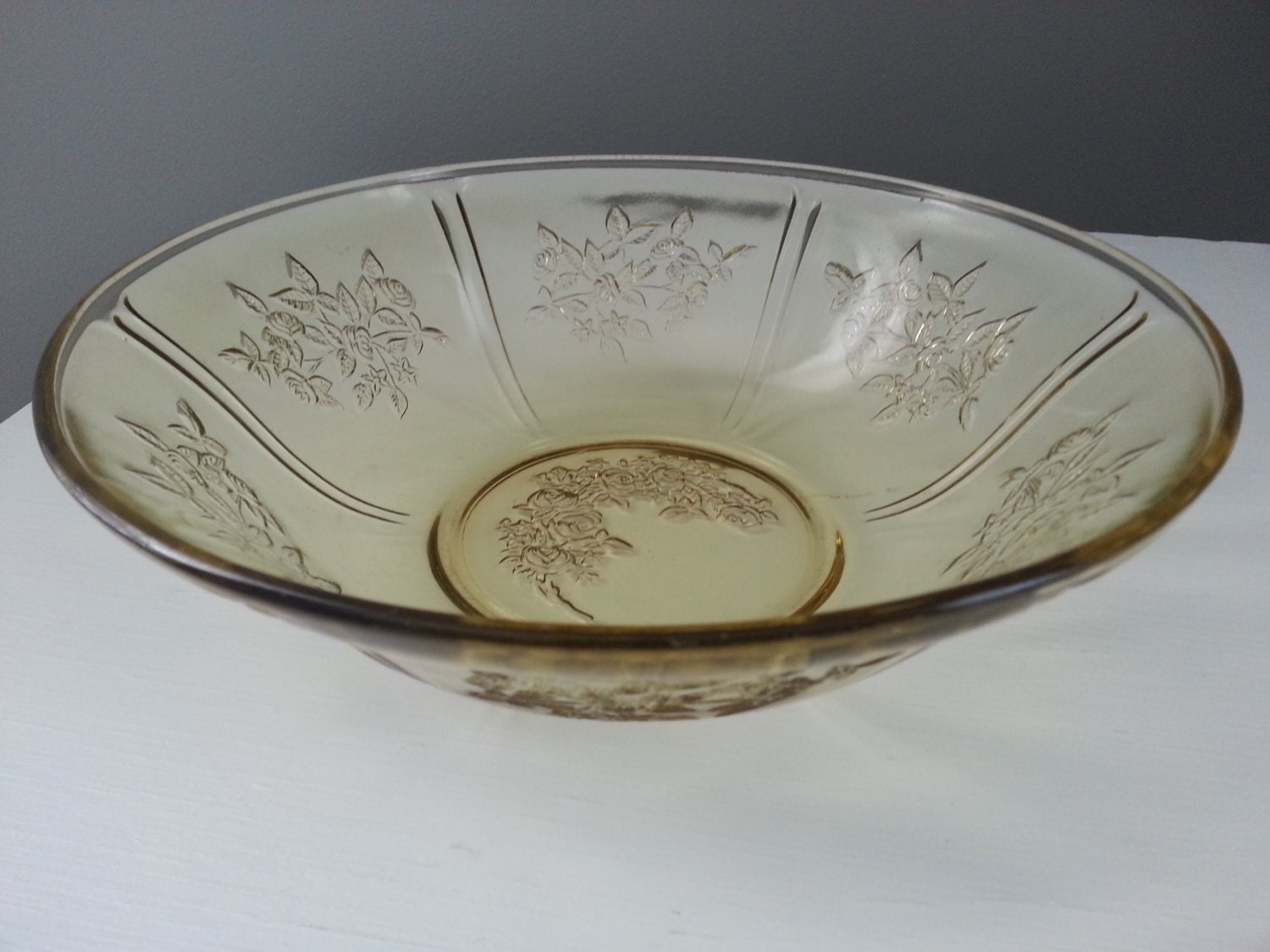 Federal Glass Co. Amber Cabbage Rose Depression Glass Serving Bowl Haute Juice