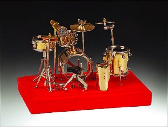 dollhouse drum set