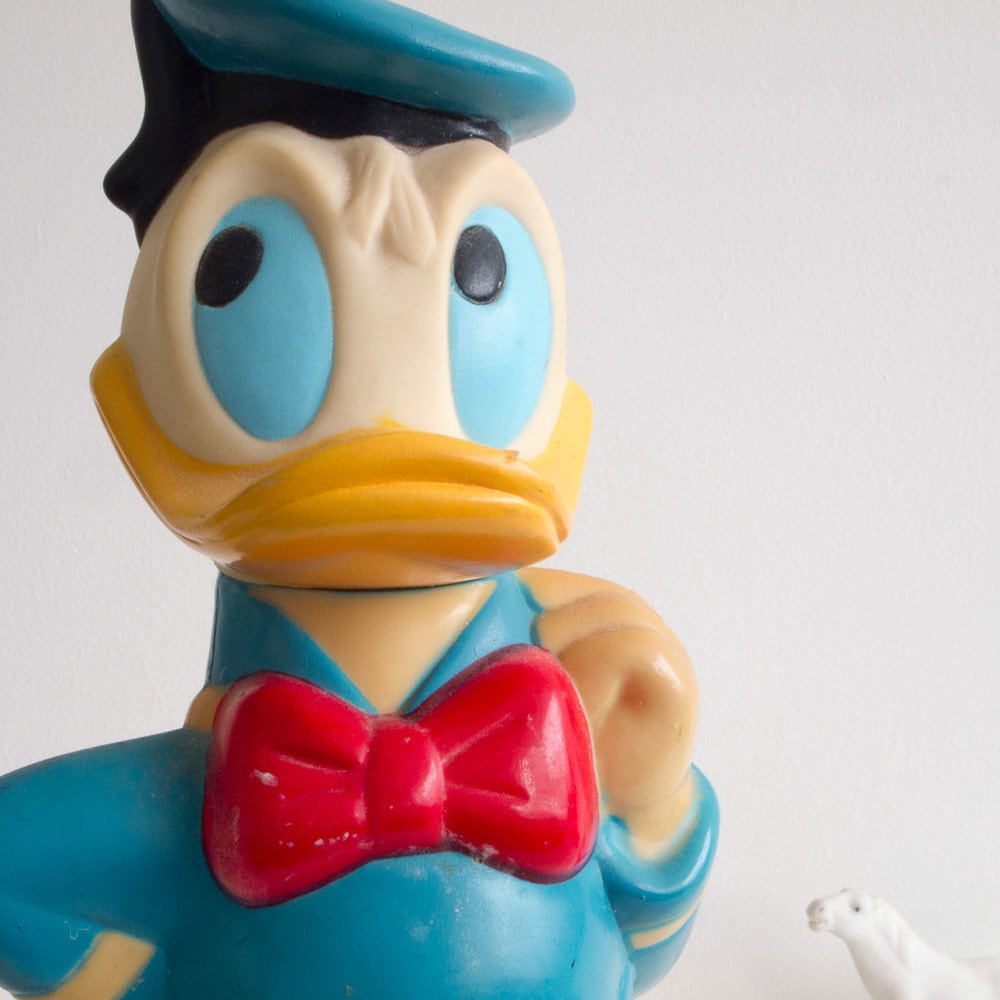 Retro Donald Duck bubble bath bottle