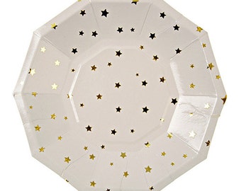 Gold foil star dessert plate - Set of 8. Gold stars paper plates. Twinkle Twinkle Little Star plate. Gold and white paper plate. NYE plate