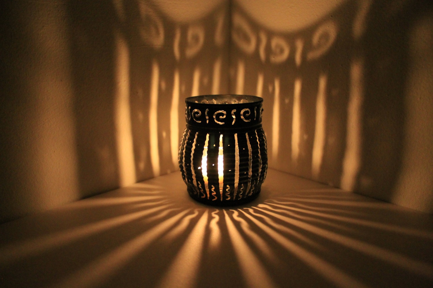 Create Luminary candle holder tea light patio light garden