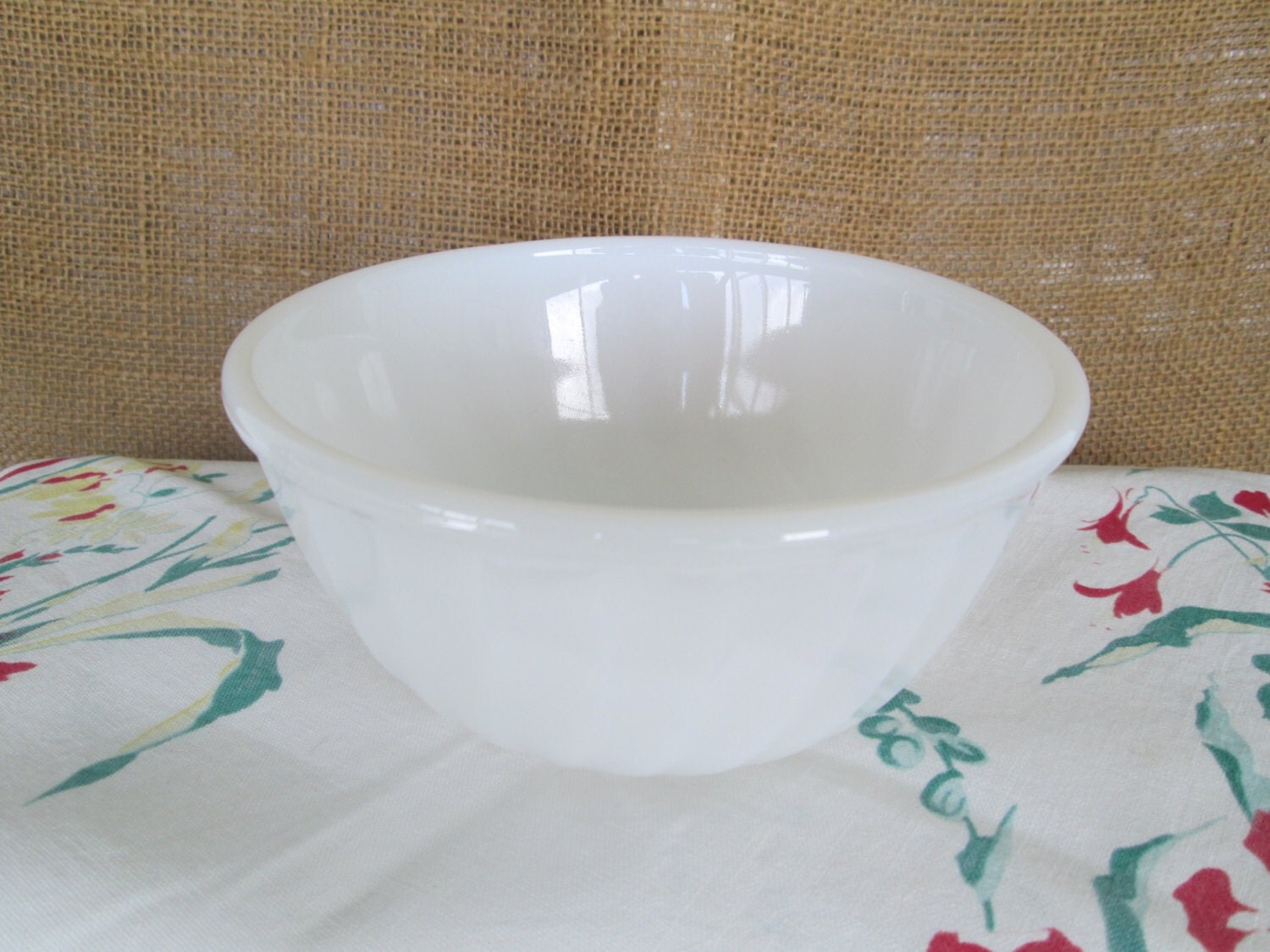 Vintage Fire King White Glass Swirl Mixing Bowl, 6″ Ribbed Bowl,Vintage Kitchenware,Vintage