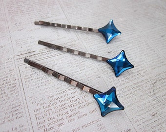Bermuda Blue Hair Pin -- Star Hair Pin -- Blue Hair Pin -- Hair Stars -- Swarovski Hair Pin -- Sparkling Bobby Pin -- Starlet Hair Pin