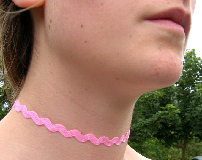 Tattoo Wave choker necklace, pink, zig zag, Ric Rac ribbon with a width of 5/16” Ribbon Choker Necklace (pick your neck size)