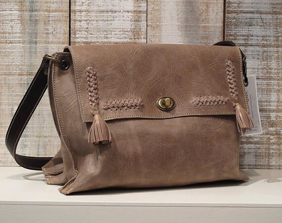 •LISBON• taupe leather sling bag