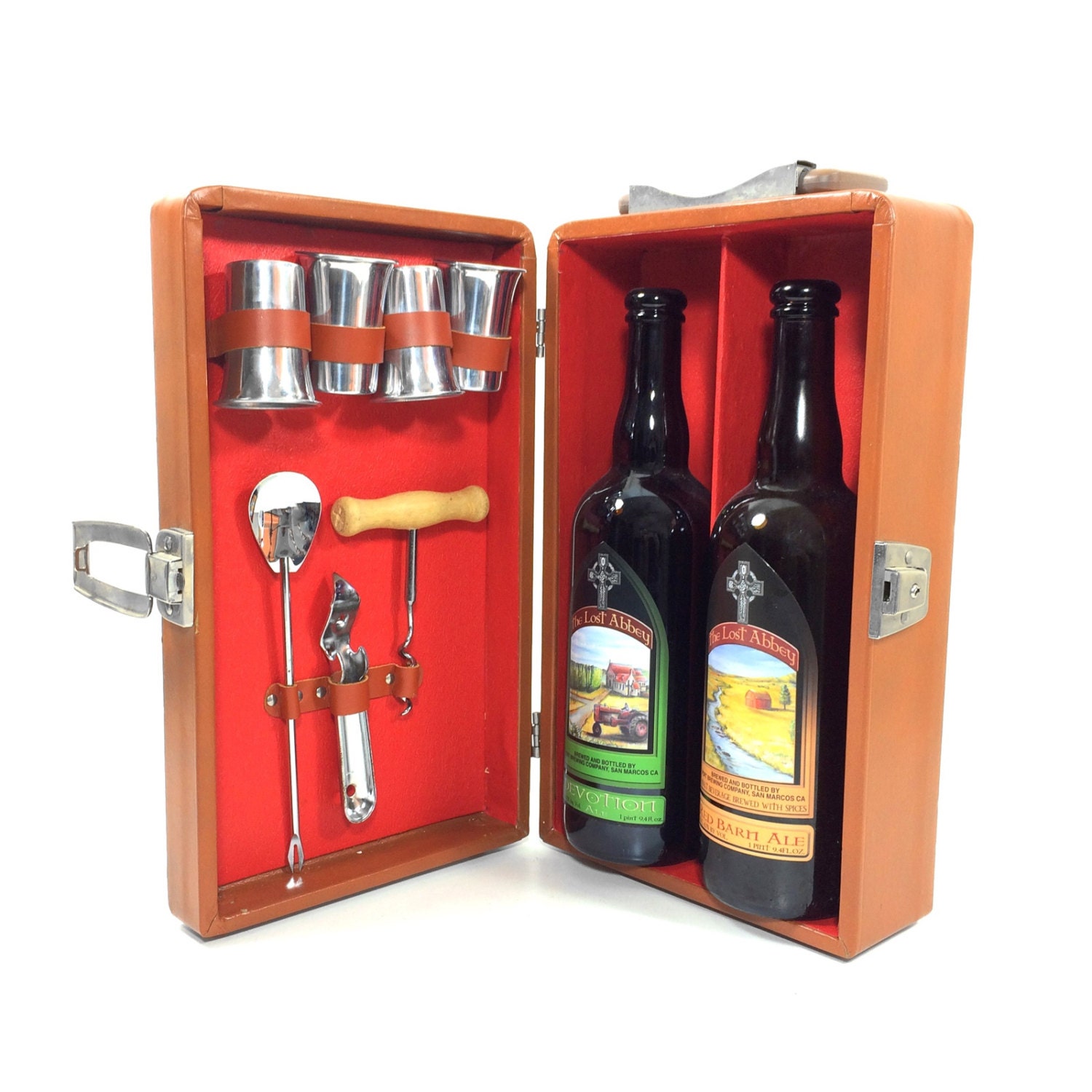 Vintage Travel Bar Set with Aluminum Barware in by PrimaTreasures