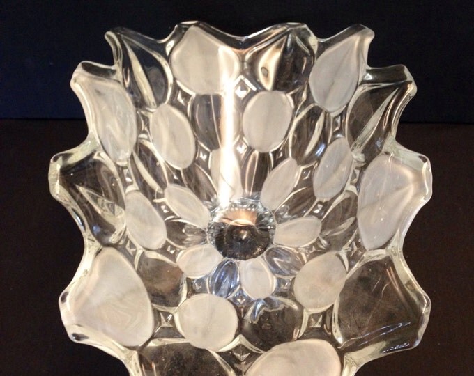 Storewide 25% Off SALE Vintage Large Clear Crystal Fan Fluted Centerpiece Fruit Bowl Featuring Elegant Ruffle Trim With Frosted Circle Patte