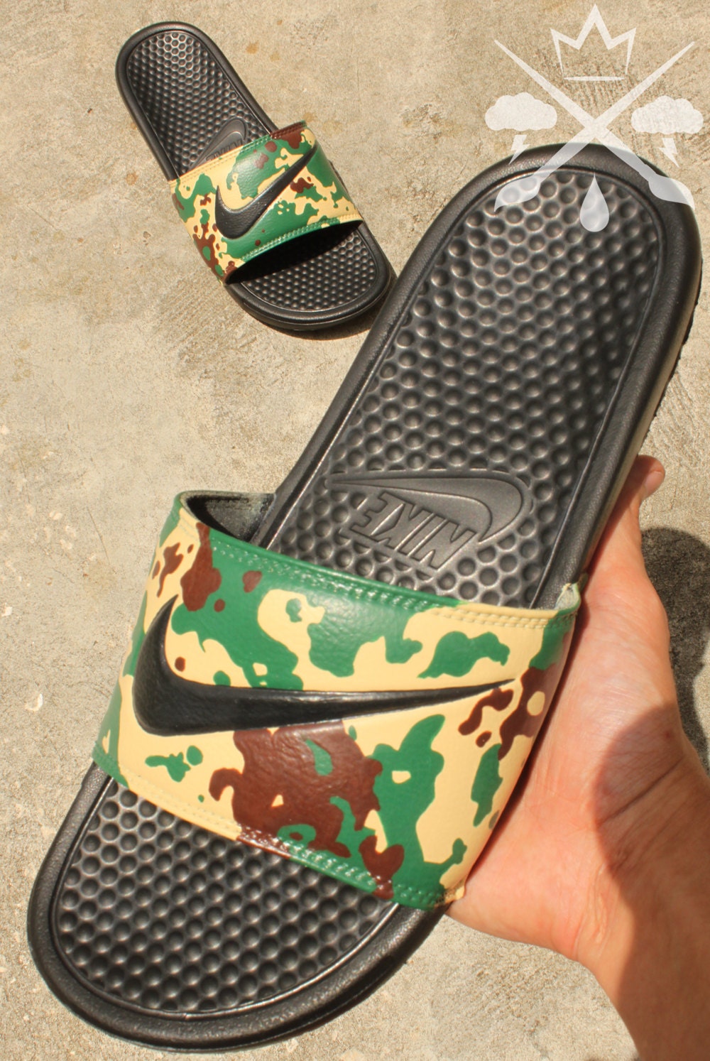 nike camo slides