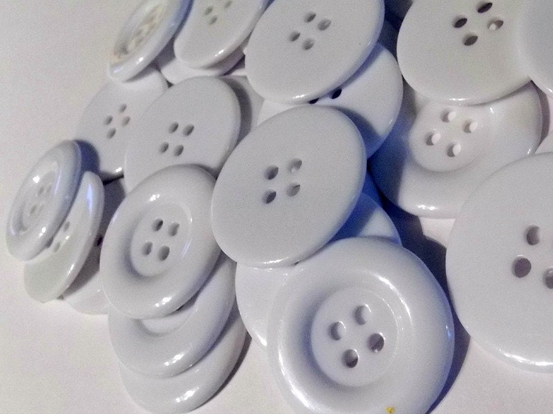 4 Large White Plastic Buttons PB00002