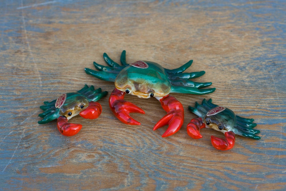 blue crab figurines