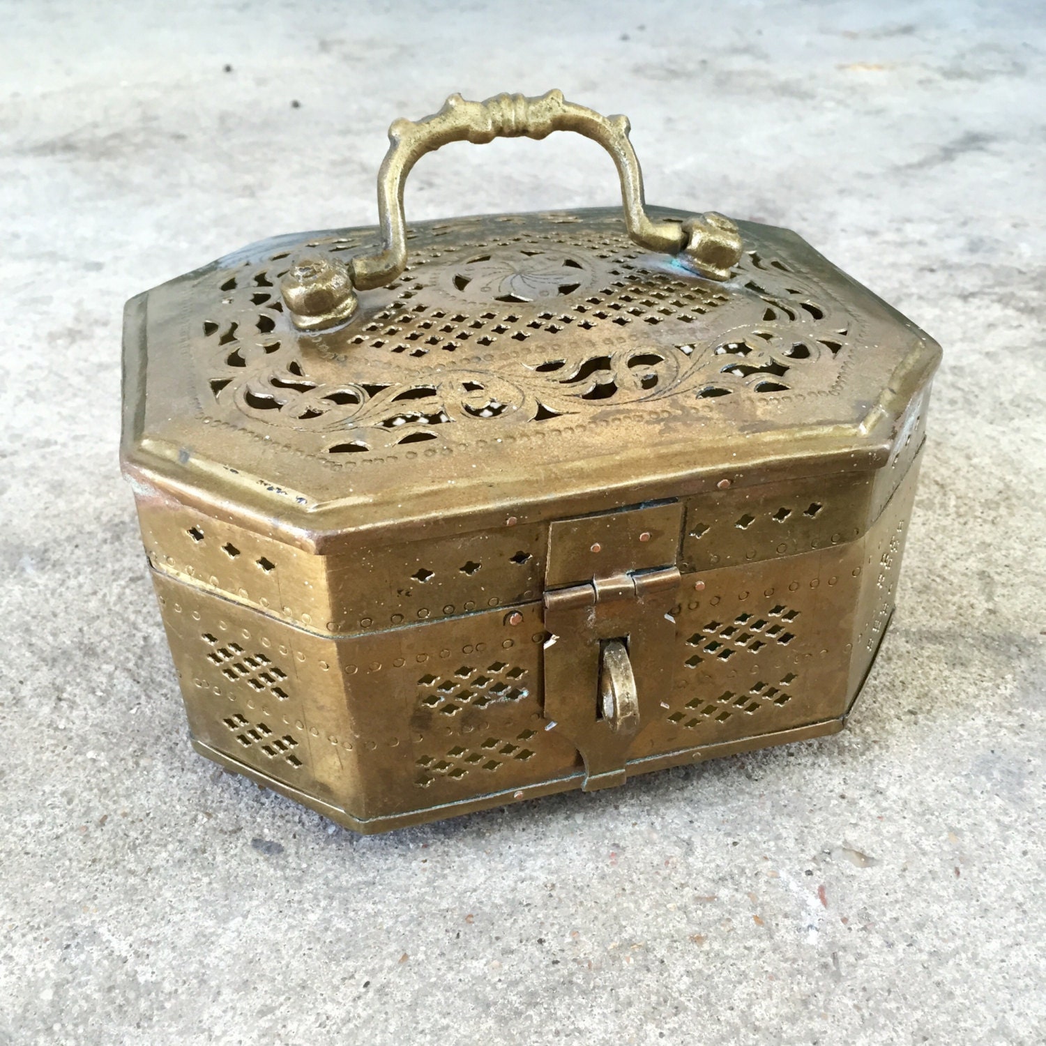 Large Ornate Brass Cricket Box – Haute Juice