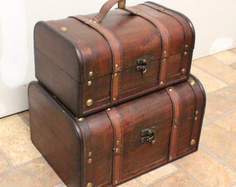 Set of 2 trunks