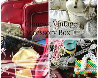Vintage box purse | Etsy