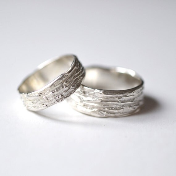 Rustic Wedding rings Silver Textured wedding bands Scratched Silver ...