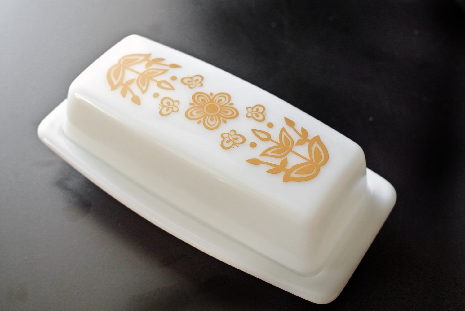 Pyrex Butter Dish – Butterfly Gold Pattern – Vintage – Haute Juice