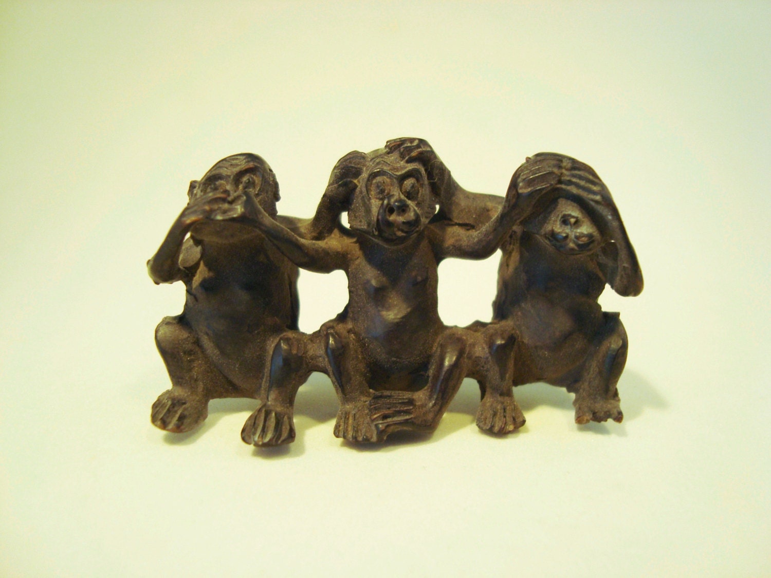 hear no evil monkey figurines