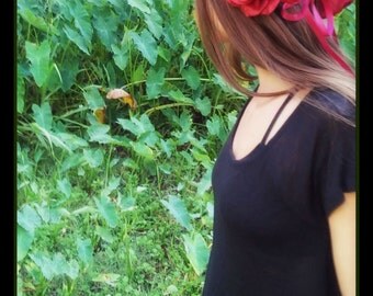 Large, dark, red, rose , crown, flowercrown, flower, lana, del, rey, festival renaissance, costume, frida, kahlo, grateful, dead, day