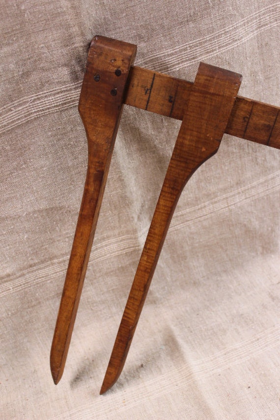 Tree Caliper Lumber measuring tool all wood vintage French