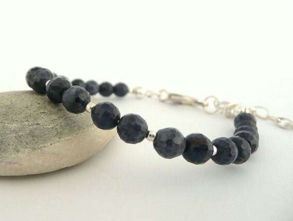 dainty sapphire bracelet