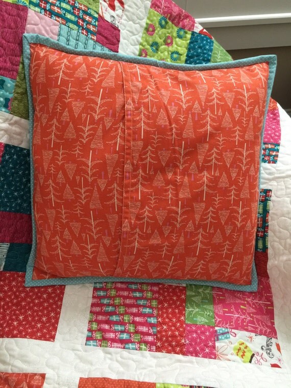 CLEARANCE Christmas Lap Quilt with Matching Quilted Pillow