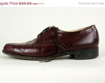ON SALE Vintage Florsheim Burgundy Leather Lace Up Oxford Shoes 9 D