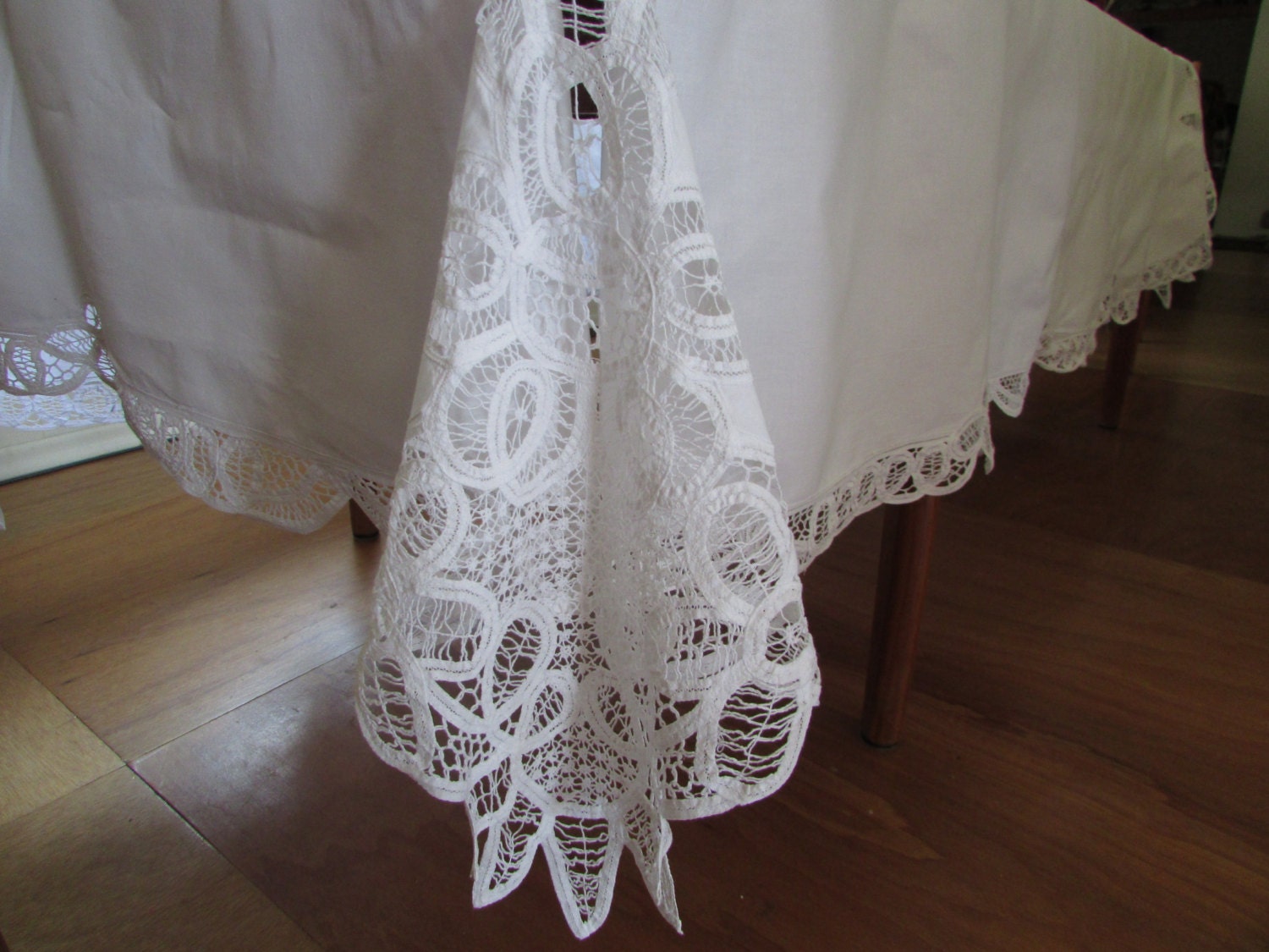 Large White Cutwork Battenburg Lace Tablecloth/ 1960's