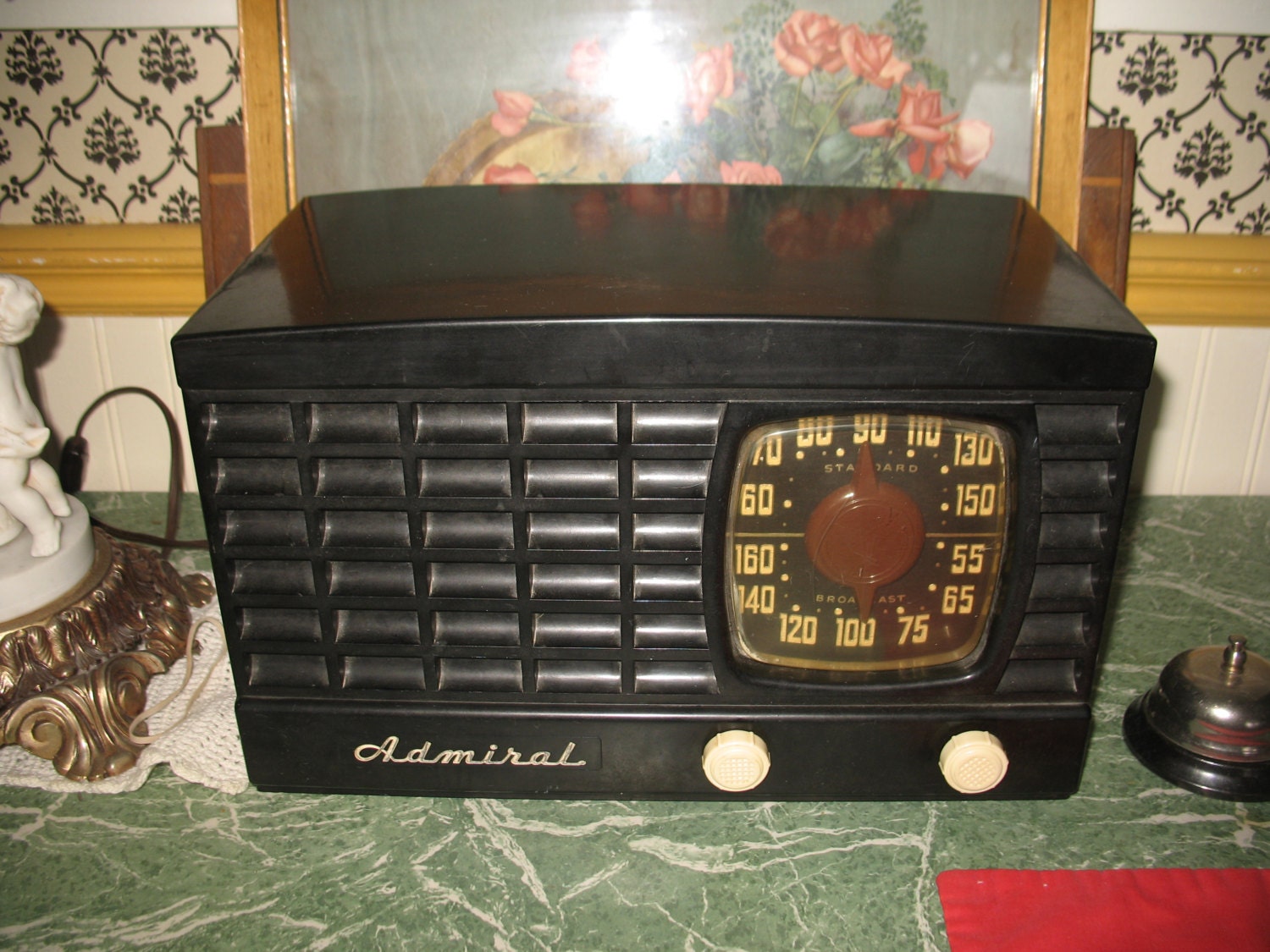 Vintage Admiral table radio model 5 k 1 tube bakelite by NorDass