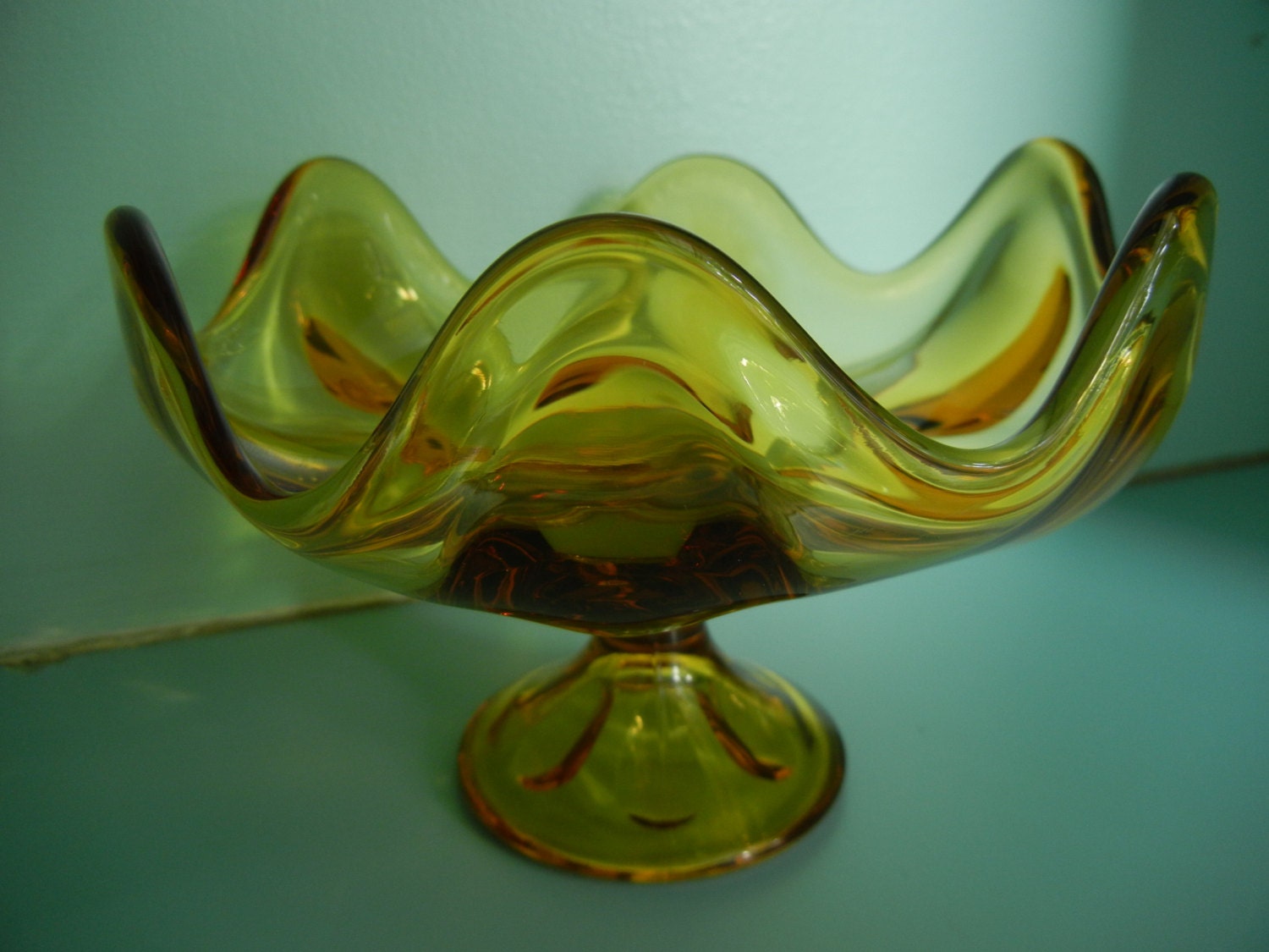 Viking Art Glass Six Petaled Dish in Amber