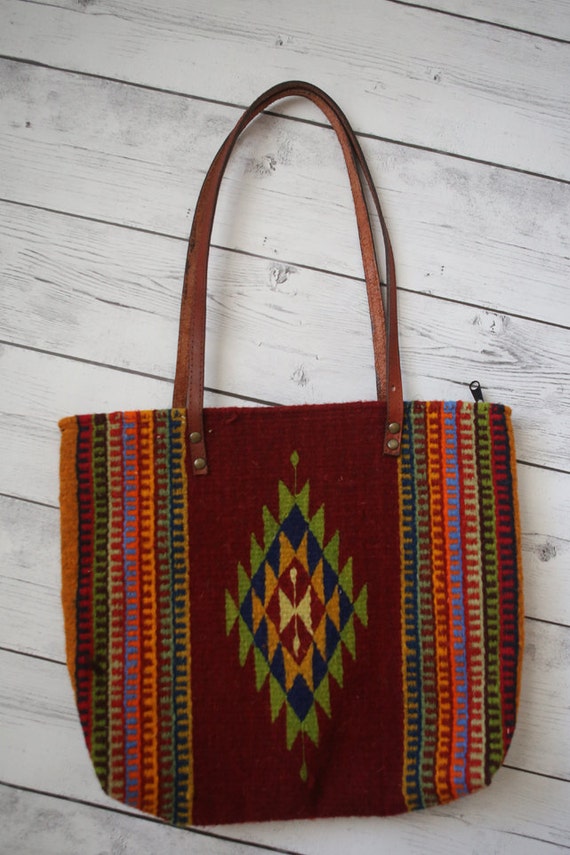 Wool Mexican Handbag. Leather handles. Oaxacan bag natural