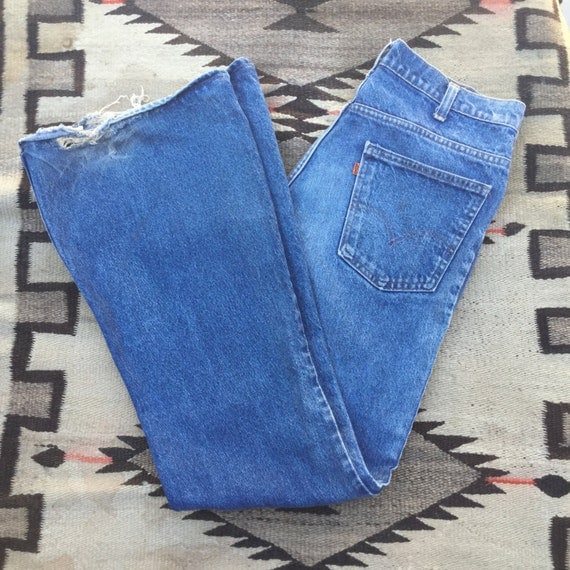 levi high waisted bell bottom jeans