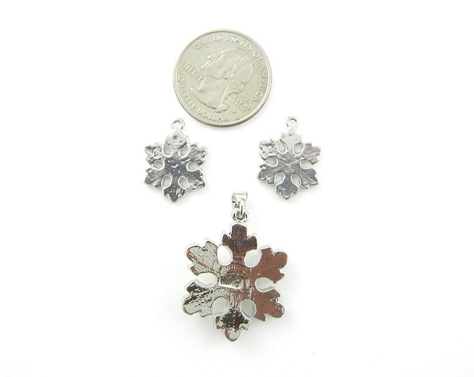 Sweet Silver-tone Snowflake Charms and Pendant Rhinestones Set