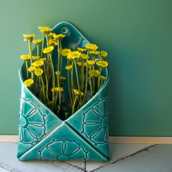 diy envelope wall vase diy envelope wall vase