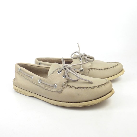 Boat Shoes Vintage 1980s Sperry Topsider by purevintageclothing