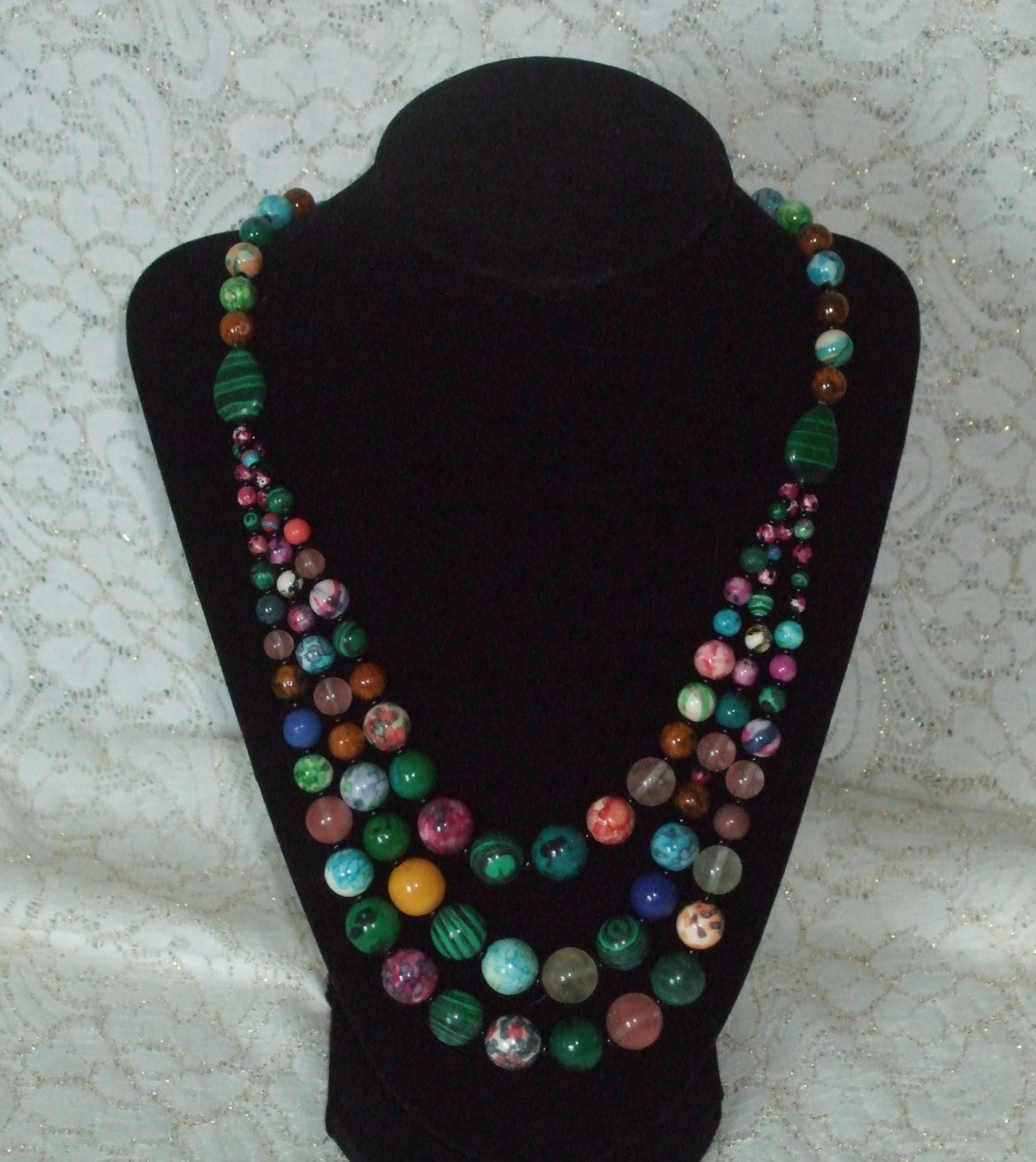 Beautiful Beaded Necklace Assorted Color Beads Great Gift