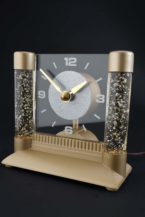 Vintage Motion Lighted Lava Lamp Clock by AtomicMartini on Etsy