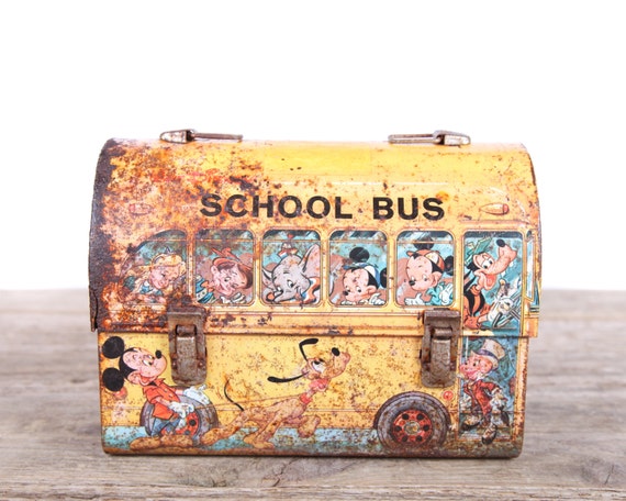 Bat Bus 12 >> Vintage Disney School Bus Lunch Box / Walt Disney Metal Bat Bus 12 >> Vintage Disney School Bus Lunch Box / Walt Disney Metal