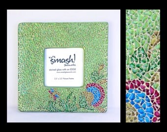 Chrysanthemum - 3.5x3.5 Glass Mosaic Picture Frame