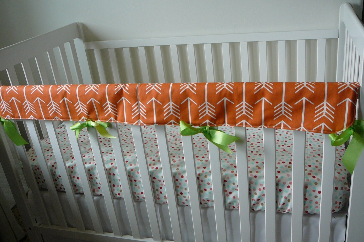 Teething Crib Rail Cover in Orange Arrow