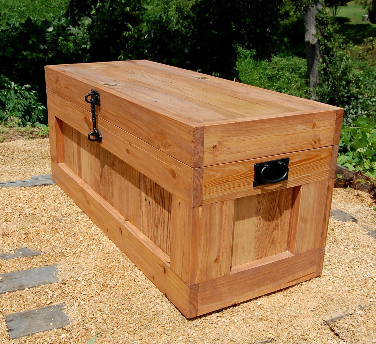 Large Cherry Hope Chest/Coffee Table/End of the Bed Bench