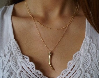 Gold Horn Necklace, Tusk Necklace, Layer Necklace, Everyday Necklace, Minimal Gold Necklace, Satellite Chain, Delicate Necklace, Gold Filled