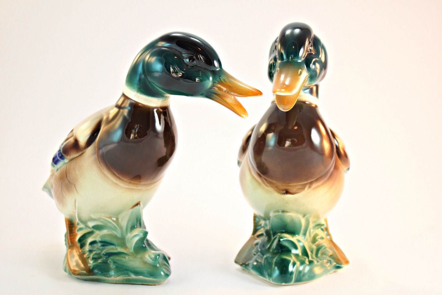 vintage ceramic mallard ducks