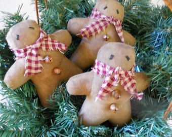 Set of 3 Grungy Gingerbread Men Bowl Fillers Ornies